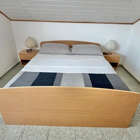 Rubelj * Vodice